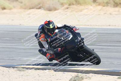 media/Sep-20-2025-Race Pace (Sat) [[d4e1b33f4d]]/Non Verified/Turn 10 Inside (1110am)/